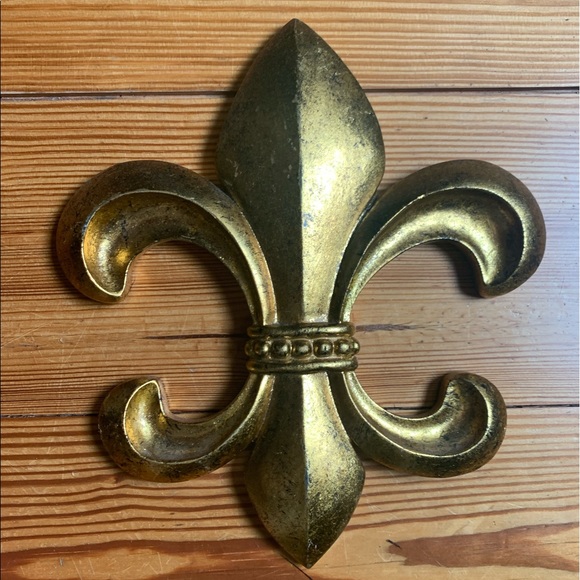 Home decor - Picture 1 of 2